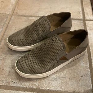 Olukai slip ons/loafers/moccasins